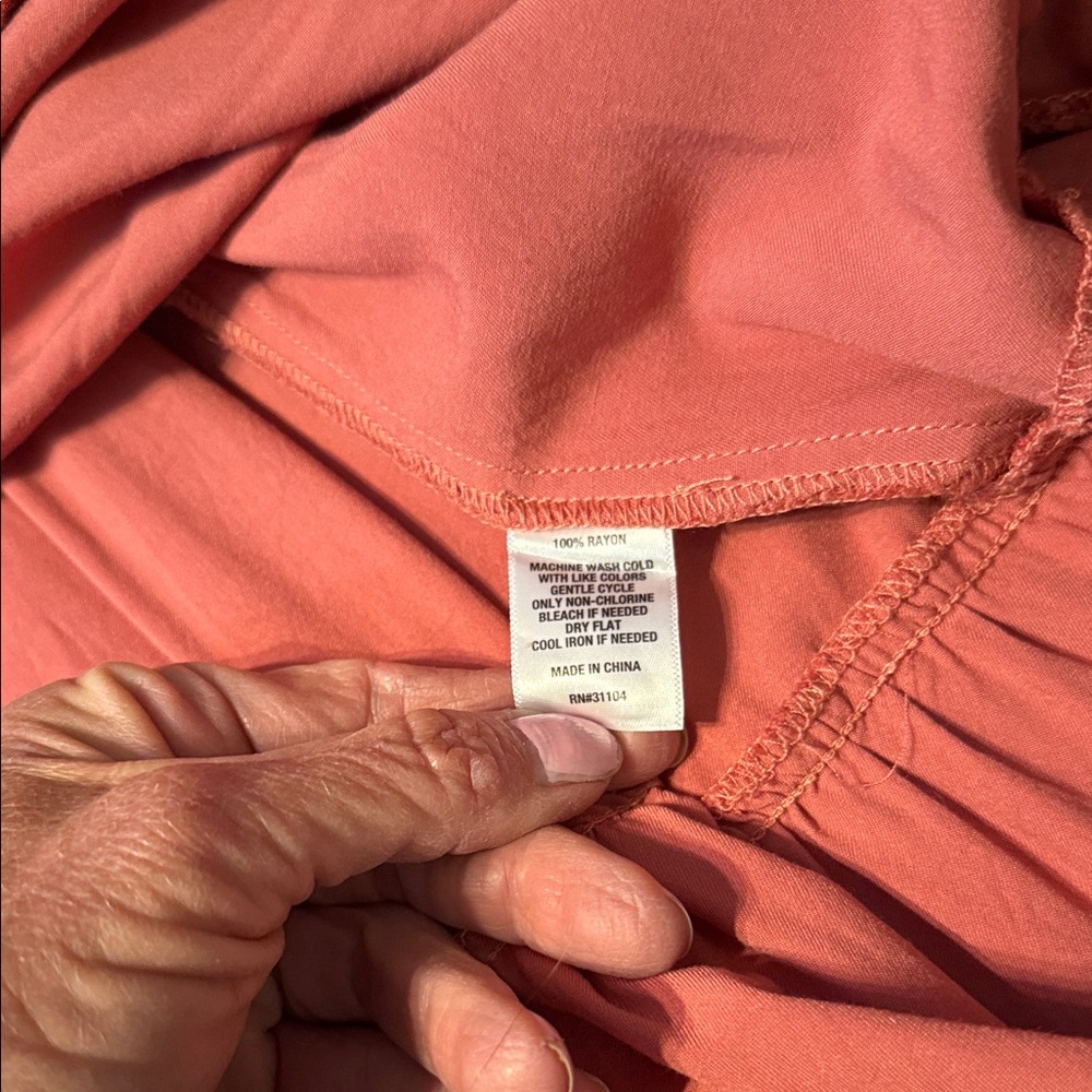 Wonderly Coral Maxi Dress - Picture 6 of 9